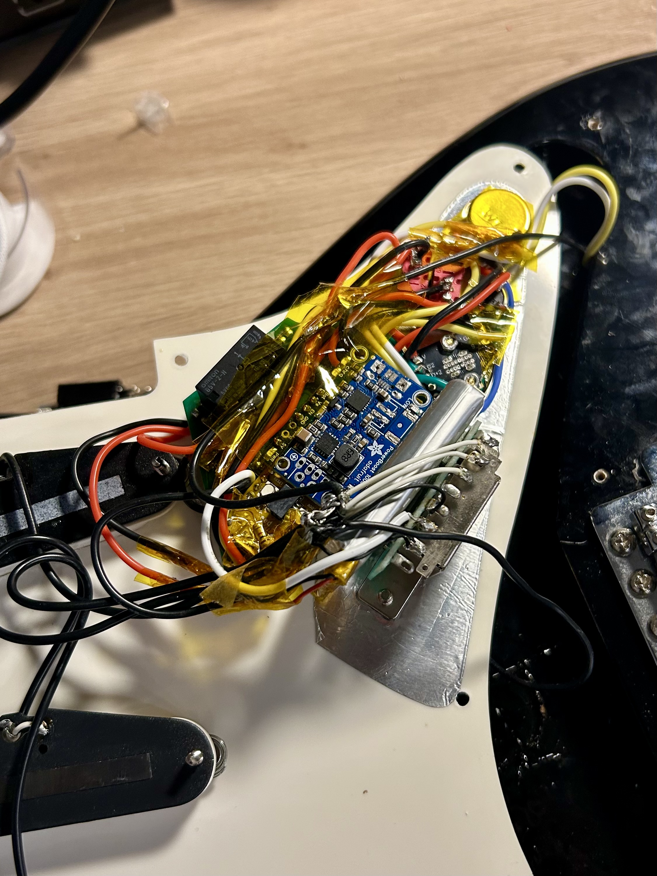 Integrated Hardware in Pickguard