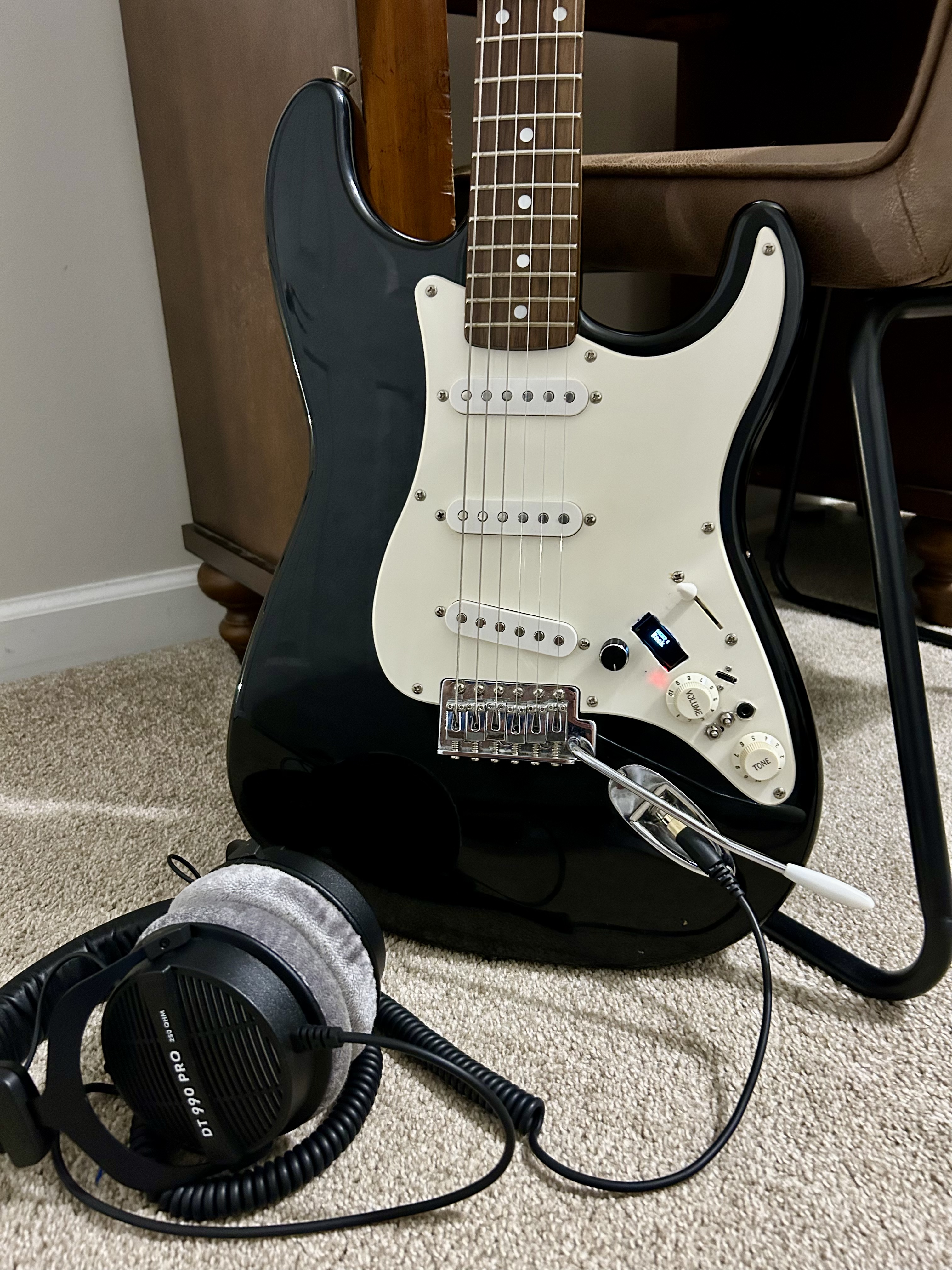 Finished CORE Guitar