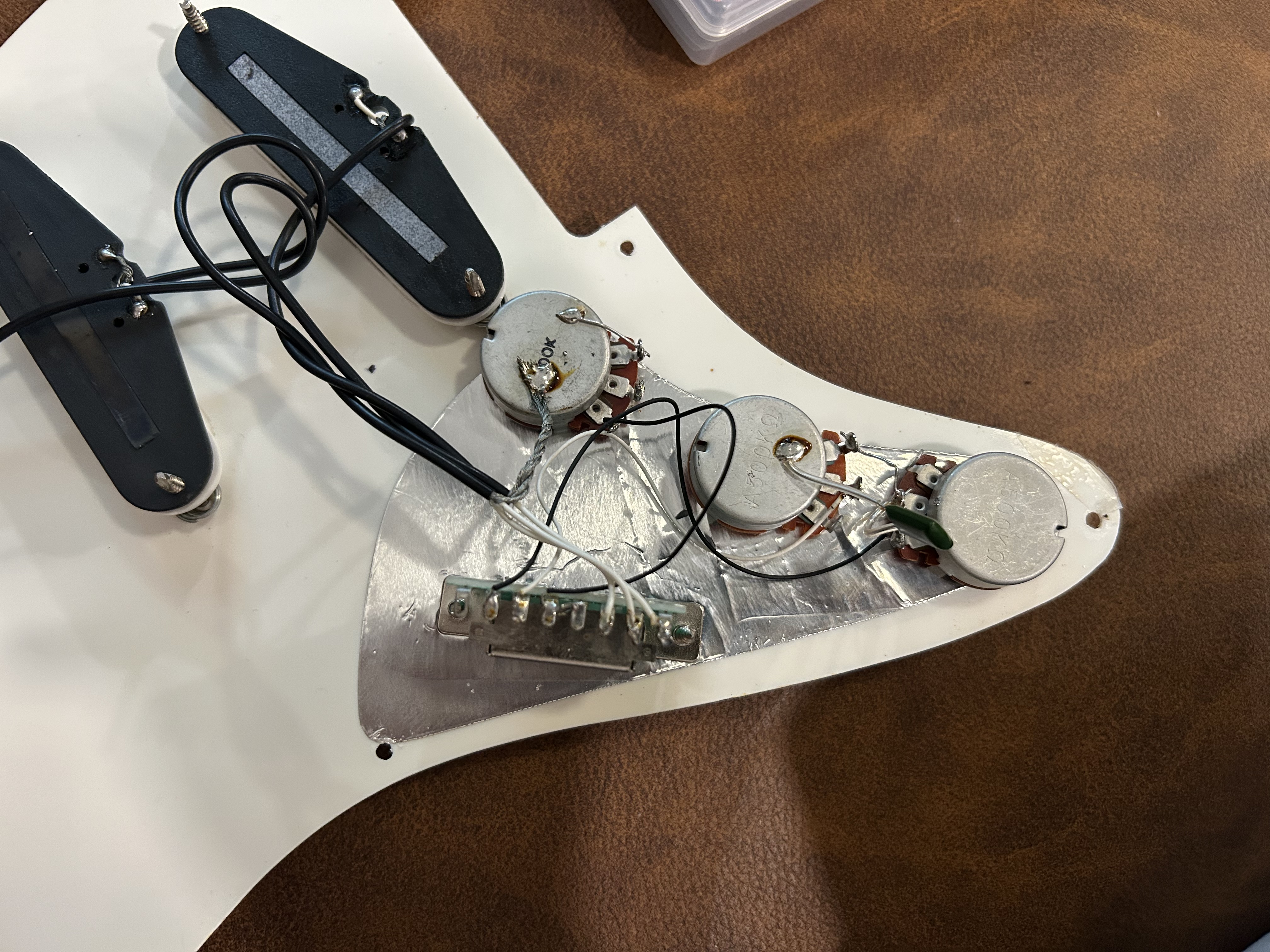 Standard Stratocaster Wiring